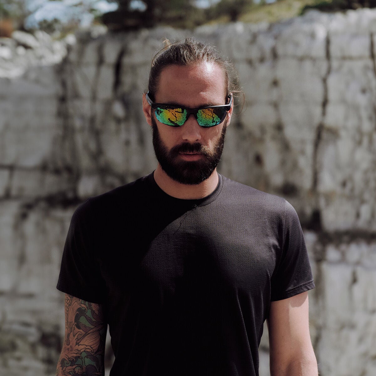 VICTUS, Black Frost-Phantom Clear Green Photochromic, hi-res image number null